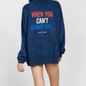 WILDFOX Swim skinny dip bonfire hoodie